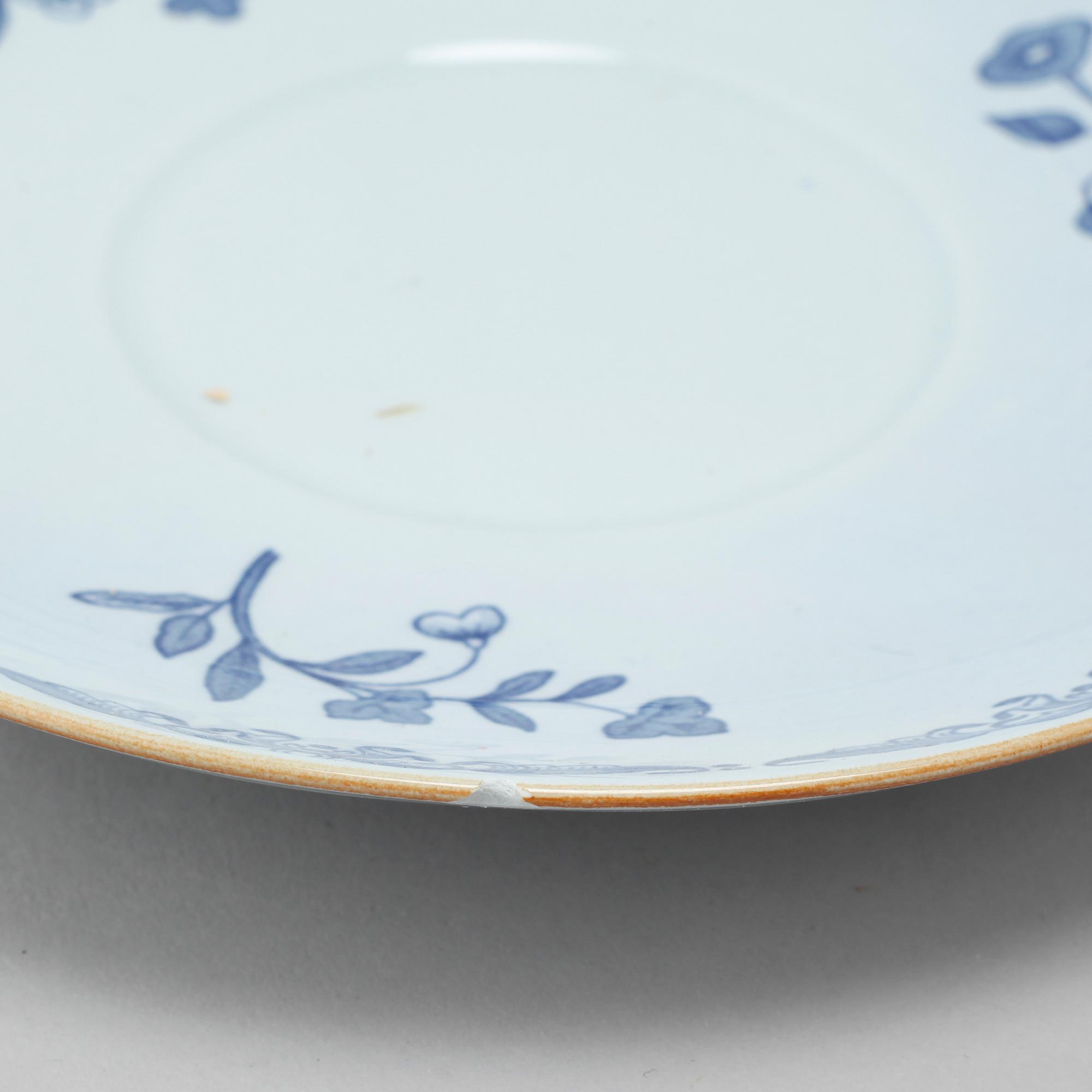 Seven "Ostindia" broth cups with sausers and chocolate cups with sausers in earthenware, Rörstrand, 20th century.