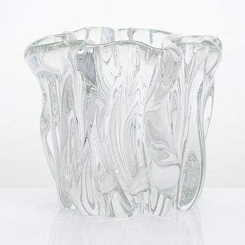 Tapio Wirkkala, a 'Kalvolan kanto' glass vase, signed Tapio Wirkkala 193/1982.