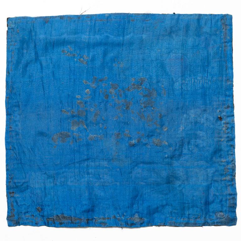 A pair of embroidered civil officials rank badges, Buzi, with egrets, Qing dynasty, 19th century.