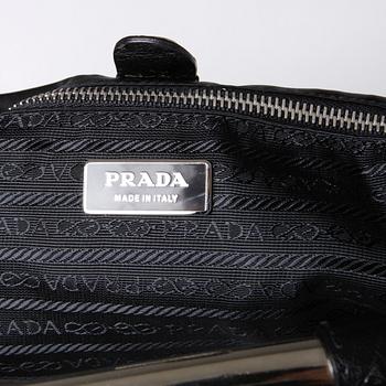 VÄSKA, Prada.