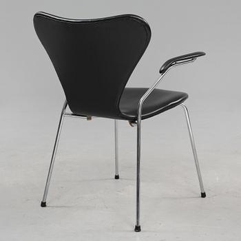KARMSTOL, "Sjuan", Arne Jacobsen, Fritz Hansen, detta exemplar tillverkat 1974.