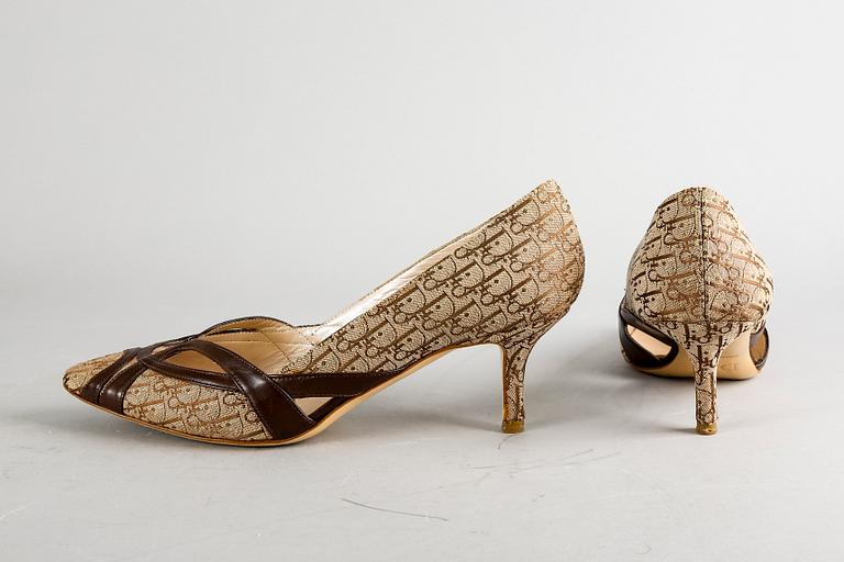 Dior, 2 par, skor/pumps.