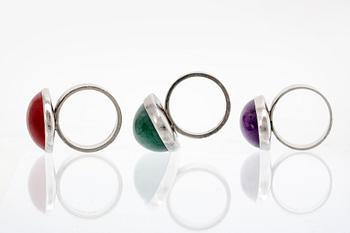 1 armring och 3 ringar, silver, ametist, aventurin och röd sten.