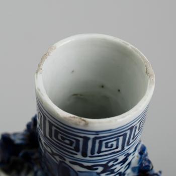 PILGRIMSFLASKA, porslin, Kina, sannolikt 1800-tal.