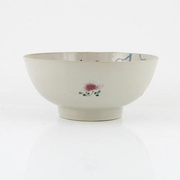 A Chinese Famille Rose Bowl,  Qing Dynasty, Qianlong (1736-95).