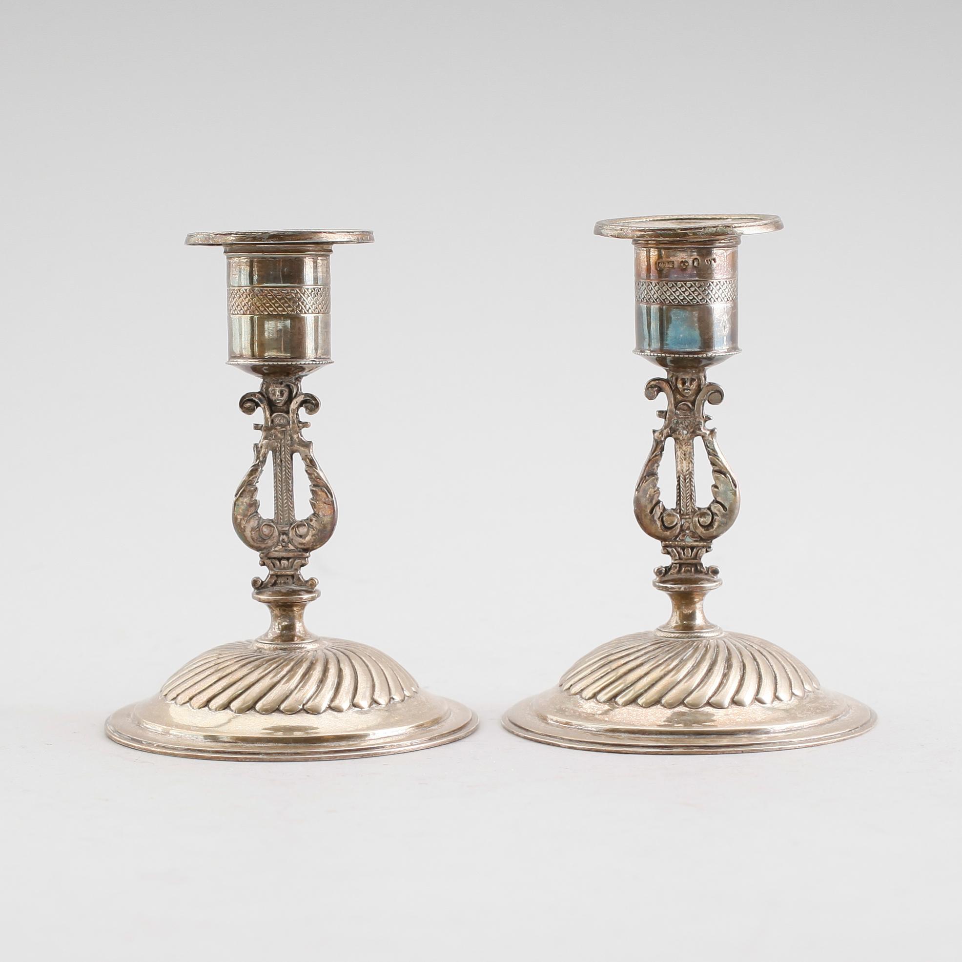 LJUSSTAKAR, 1 par, silver, Gustaf Möllenborg, Stockholm 1826. Vikt ca 194 gram.