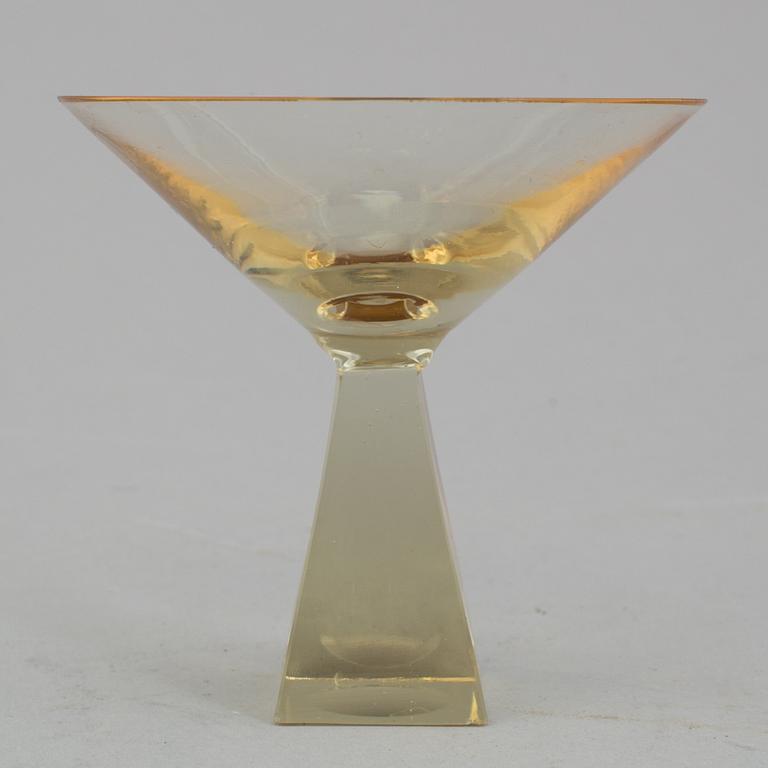 COCKTAILGLAS OCH KARAFF, 7 delar, glas, Trelleborg Glasbruk, 1900-talets mitt.