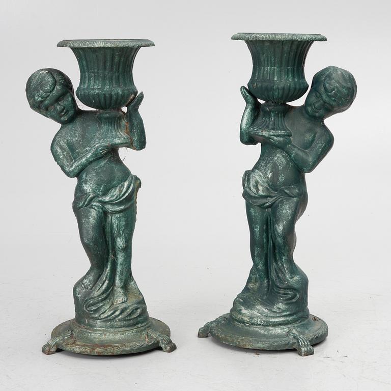 A pair of garden sculptures, late 20th century.