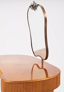 Einar Dahl, a vanity table with mirror, cabinet maker Hjalmar Wikström, for the Stockholm Craft Association ca. 1939.