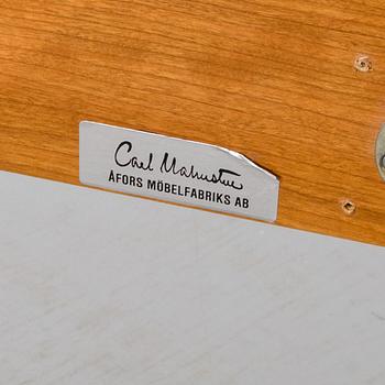 SÄNG, samt SÄNGBORD, ett par. Carl Malmsten, Åfors Möbelfabriks Ab.