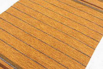 A flat weave rug, c. 200 x 125 cm.