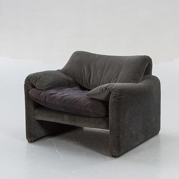 Vico Magistretti, armchair "Maralunga", Cassina late 20th century.