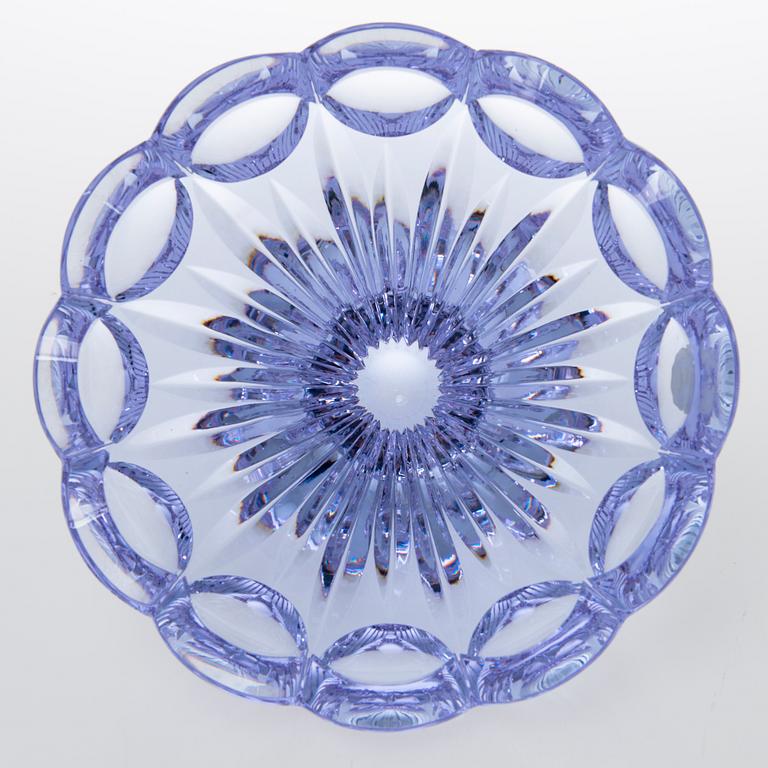 AIMO OKKOLIN, A 'Kullero' (Globeflower) bowl, signed Aimo Okkolin, Riihimäen Lasi Oy.