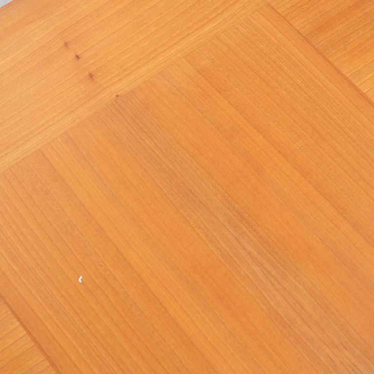 Carl Malmsten, bedside tables, a pair, master carpenter Stefan Olsson, Gotland.