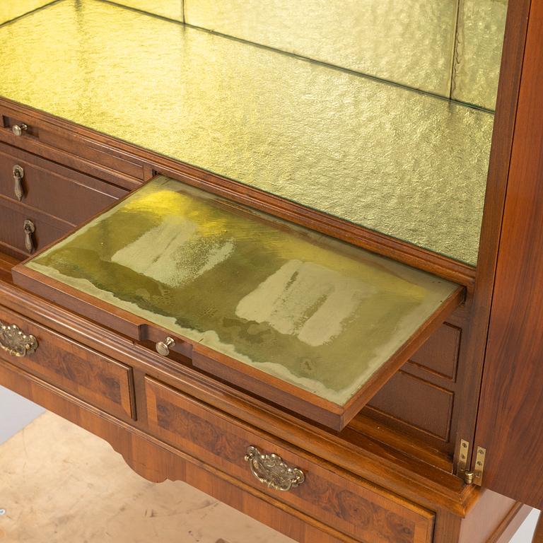 An 'Essex' drinks cabinet, Nordiska Kompaniet, 1947.