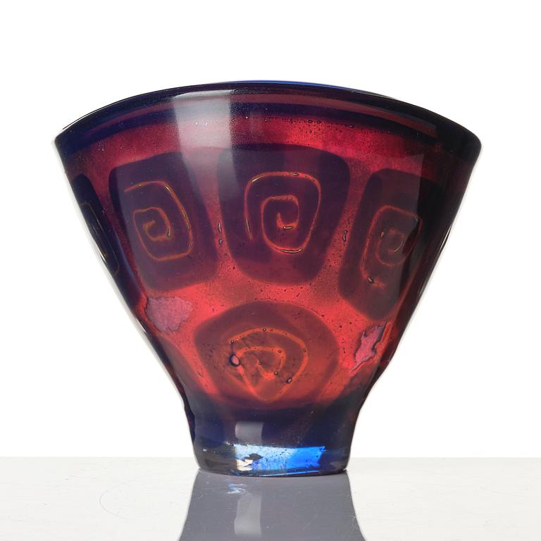 Sven Palmqvist, a ravenna glass bowl, Orrefors 1951, no 166.