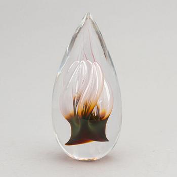 Hanne Dreutler & Arthur Zirnsac, a glass sculpture, Studio Åhus, Sweden, 2016.