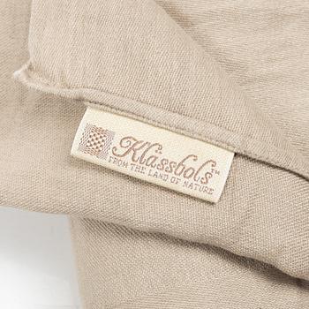 Ingrid Dessau, among others, tablecloths, 2 pcs including one "Nobel" and napkins, a pair, Klässbols Linen Weaving.