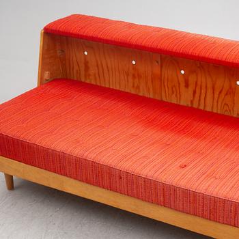 A sofa/daybed, Sweden, mid-20th century.