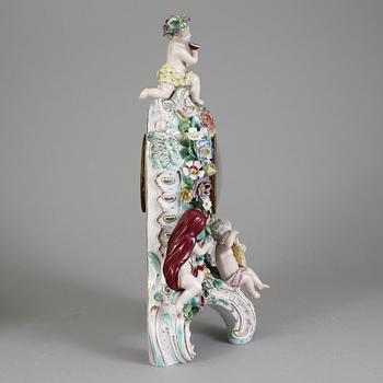 BORDSUR, porslin, 1800-talets slut.