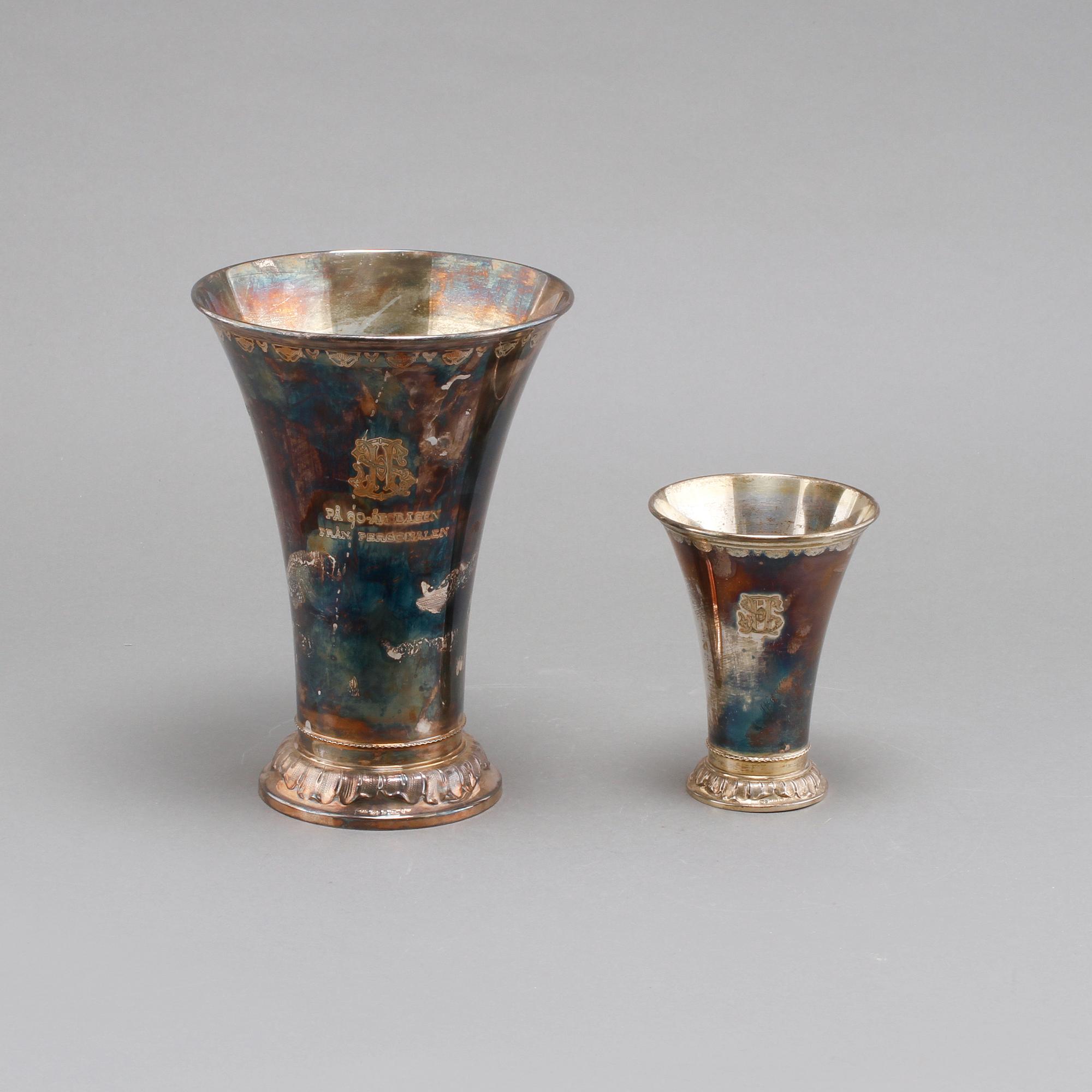 BÄGARE, 2 st, silver, GAB, Stockholm, omkring 1900-talets mitt, vikt 519 g.