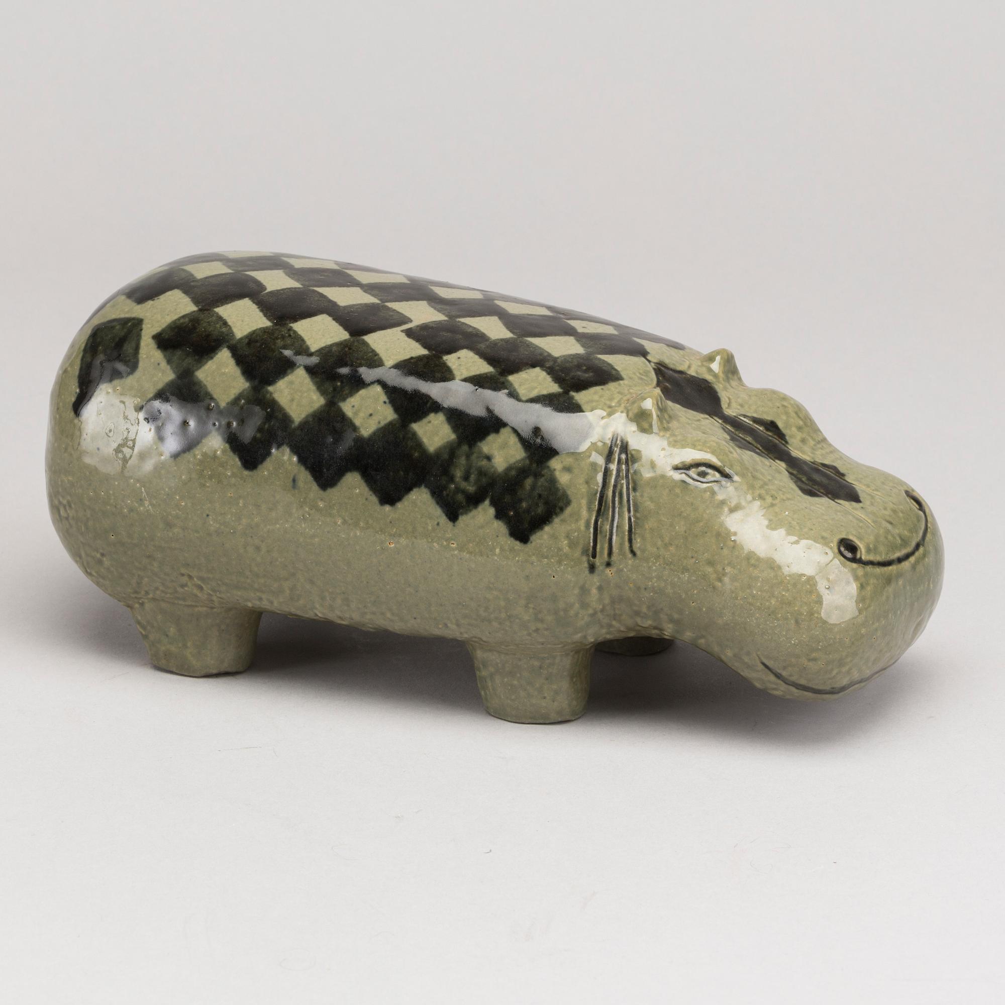 LISA LARSON, figurin ur serien "Stora Zoo" Gustavsberg 1958-67 glaserat stengods.