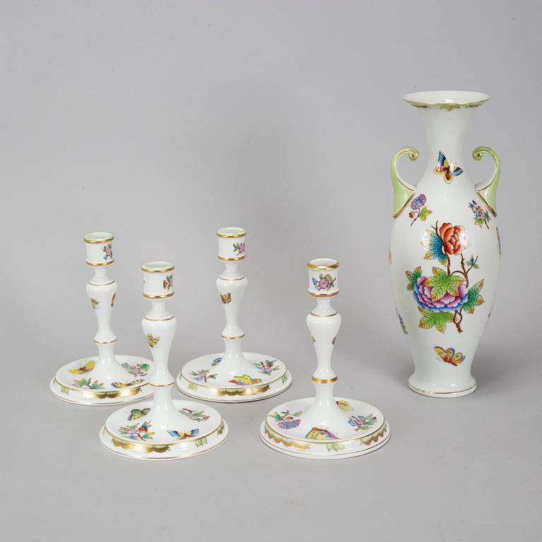 71 psc Herend, mostly "Queen Victoria".