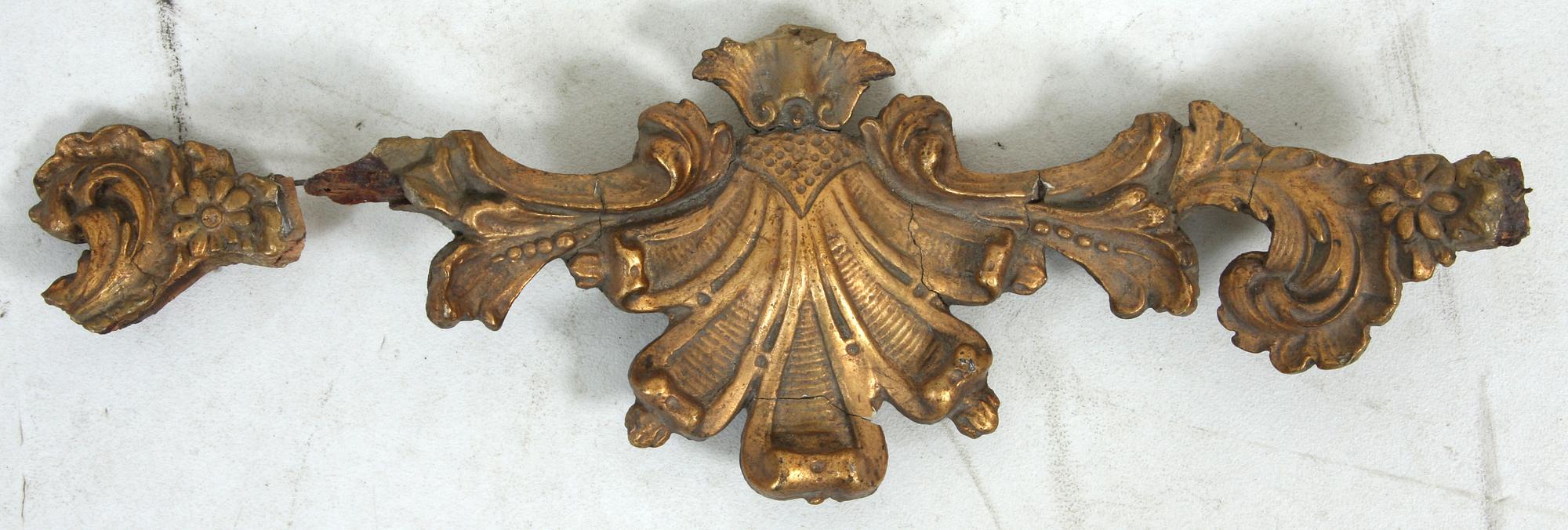 SPEGEL, nyrokoko, 1800-talets andra hälft.