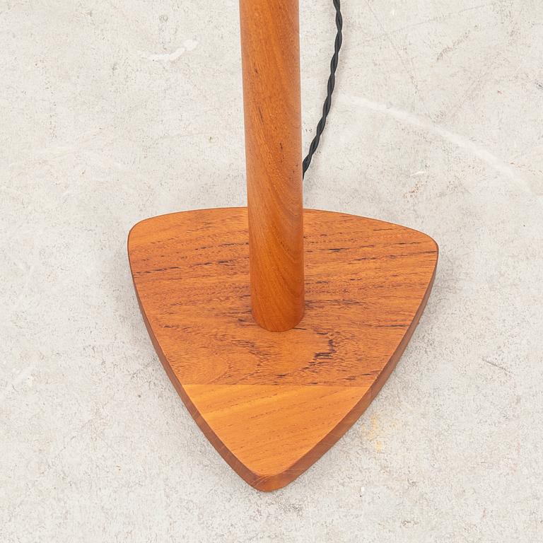 A 1940/50s teak floor lamp.