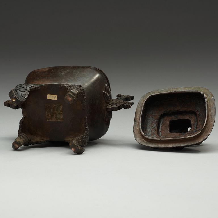 RÖKELSEKAR, brons. Qing-dynastin, 16/1700-tal.