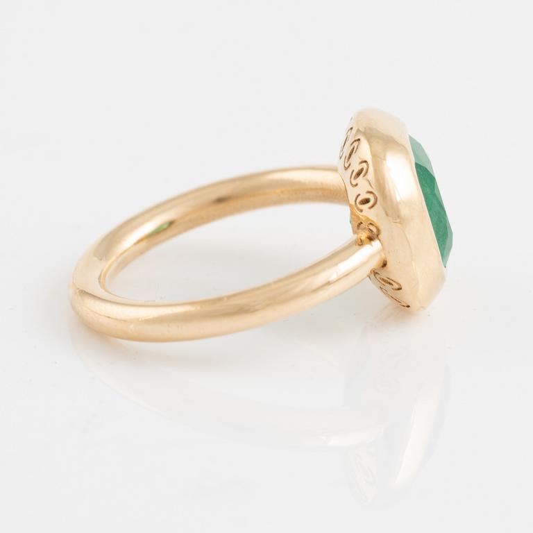 18K gold and cushion shaped emerald ring.