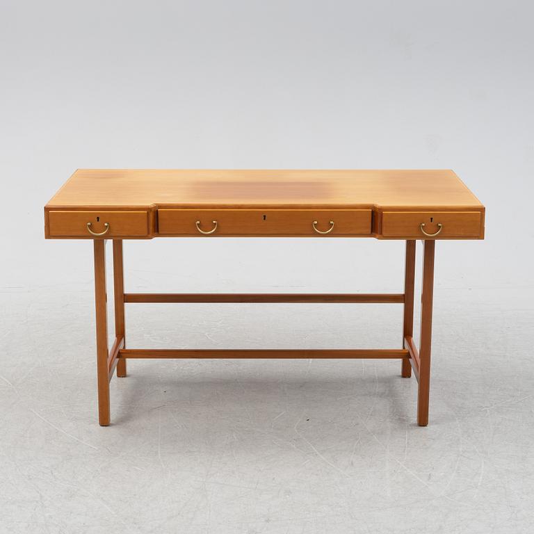 Josef Frank, a model '1022' cherry wood desk, Svenskt Tenn, post 1985.