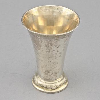 POKALER, 3 st, Sverige, 1900-tal, vikt 690 g.