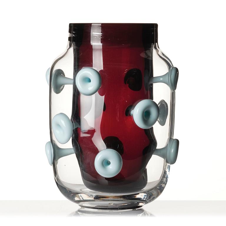 Mårten Medbo, "Double vase", Ajeto, Tjeckien, 2001.