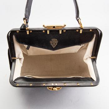 GUCCI, väska, "Black diamante velvet and leather stirrup Top- handle bag".