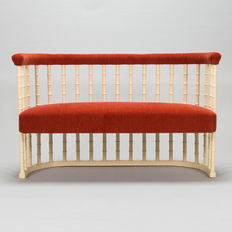 Eliel Saarinen, an early 20th-century Jugend sofa, N. Bomanin Höyrypuusepäntehdas, Turku, Finland.