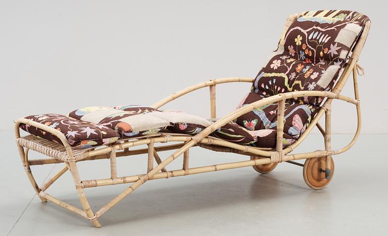 A Josef Frank rattan lounge chair, Svenskt Tenn.