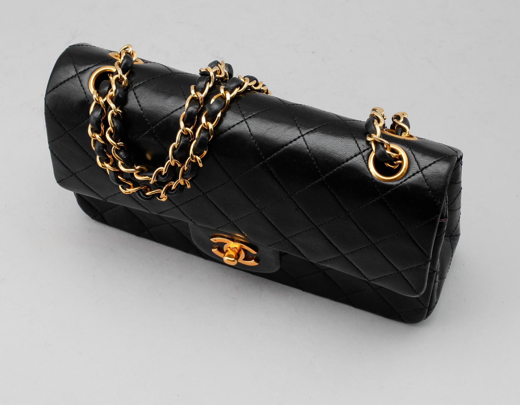 VÄSKA, "Double flap bag", Chanel.