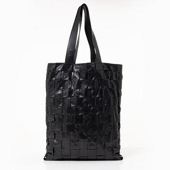 Bottega Veneta, bag "Maxi Intrecciato Cassette Tote".