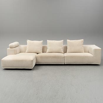 An Eilersen sofa, model Baseline.