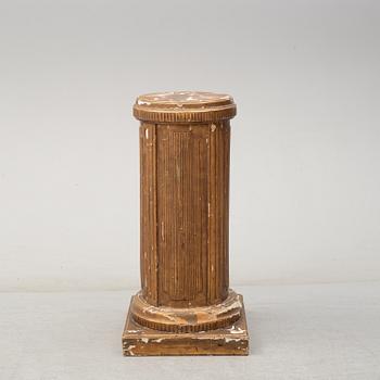 A gustavian style pedestal, first half of the 20th century.