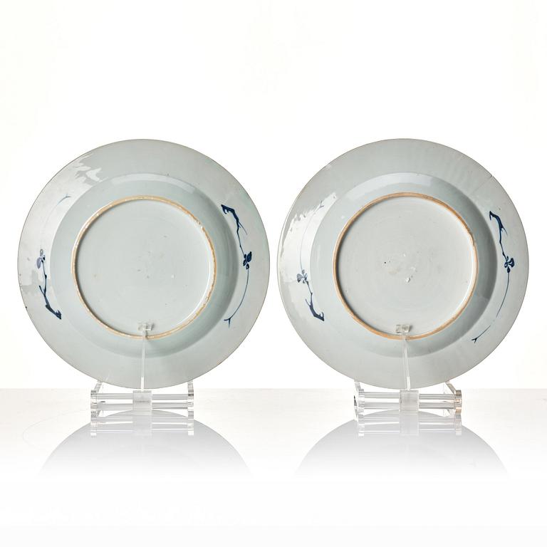 A pair of blue and white dishes, Qing dynasty, Qianlong (1736-95).