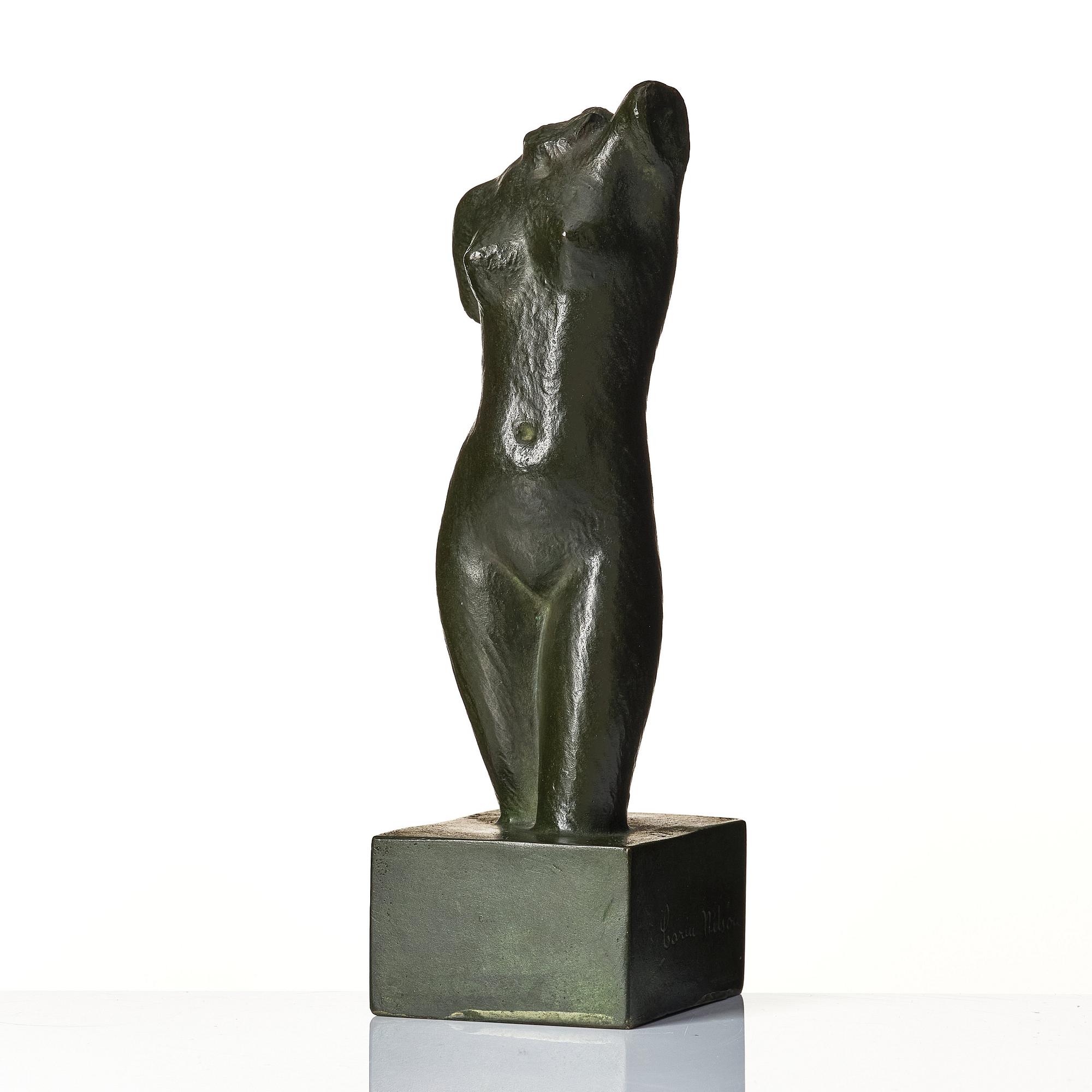 Carin Nilson, Nude.