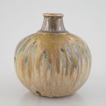 Rolf Palm, a stoneware vase, Mölle 1967.
