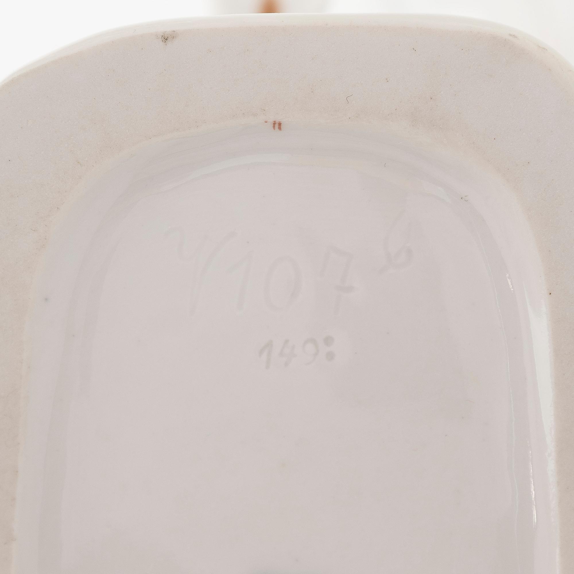 Meissen, Erich Hösel, figuriini, posliinia, 1900-luku.