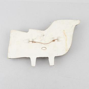 Lisa Larson, väggreliefer, 3 st, stengods, bl.a. ur serien "Unik", Gustavsberg.