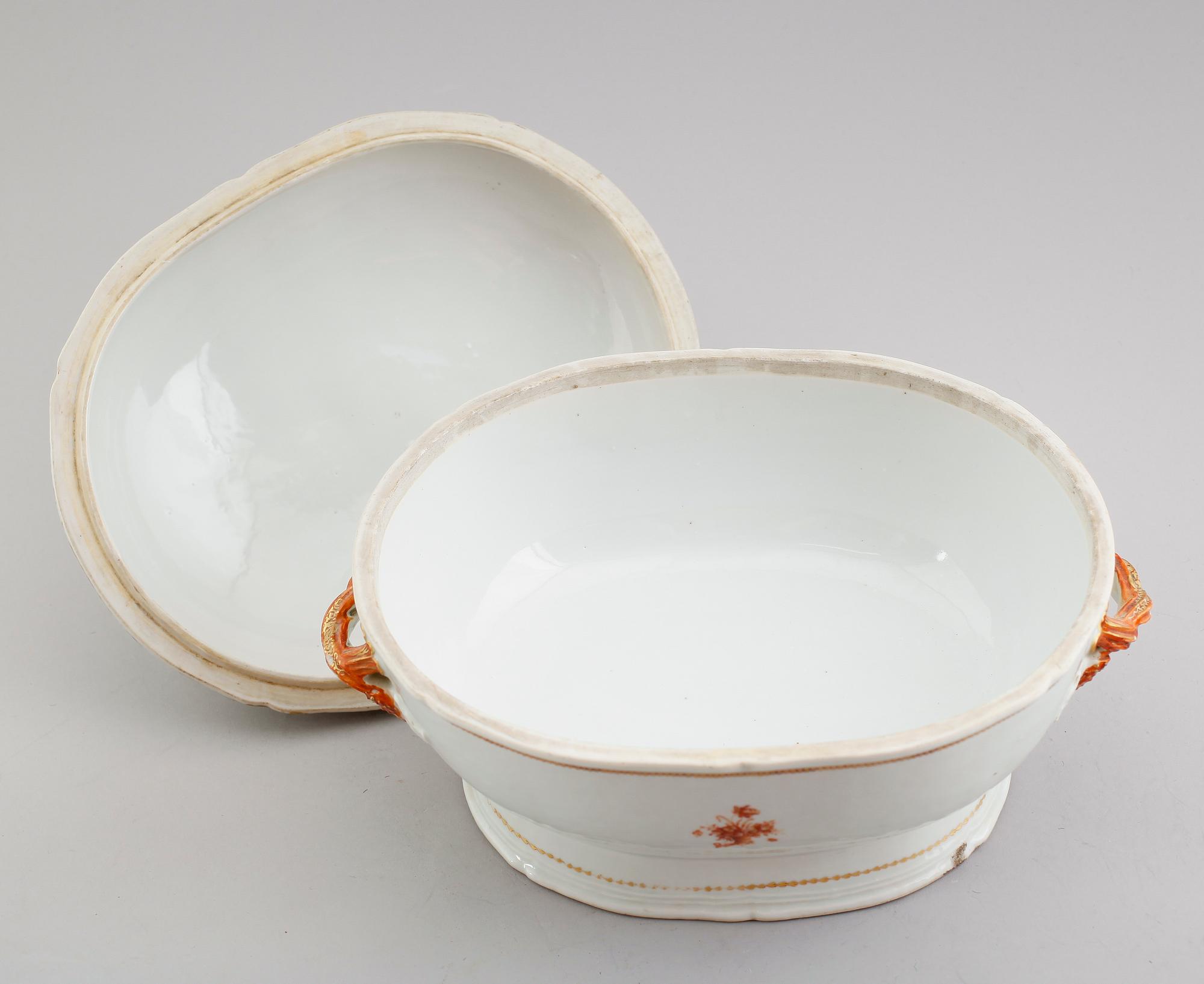 TERRIN, porslin, Kina, Qianlong 1736-1795.