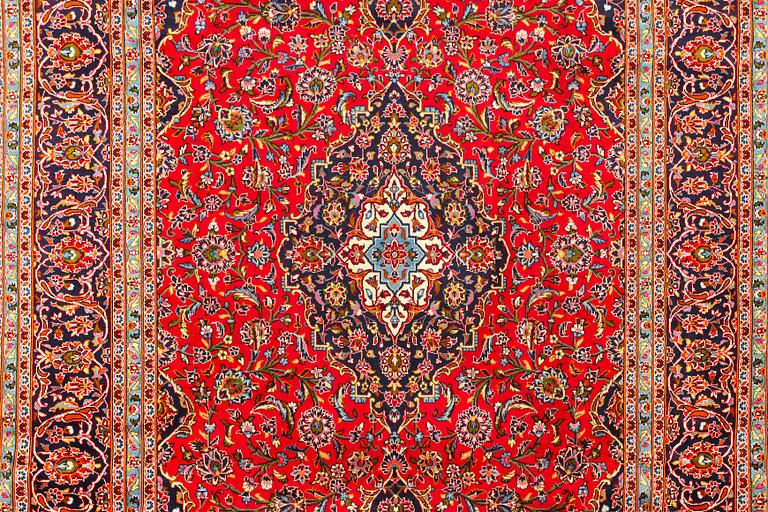 Matta, Keshan, ca 365 x 238 cm.