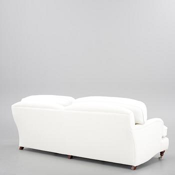 SOFFA, FÅTÖLJ, samt FOTPALL, Howardmodell, 2000-tal.