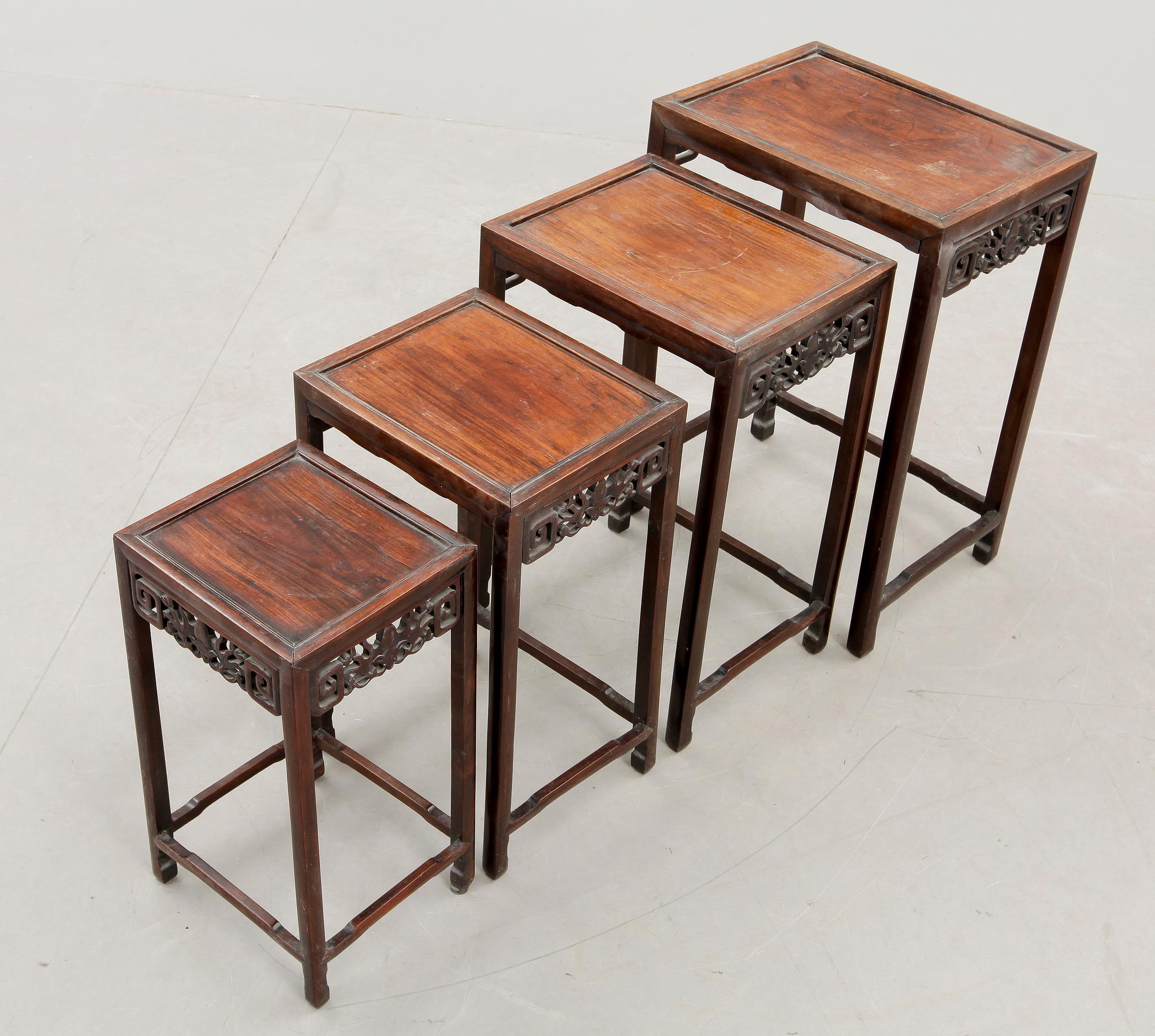 SATSBORD, 4 delar, Kina, 1900-tal.